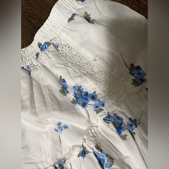 Nwt size Large mini skirt floral flouncy skirt - Picture 9 of 14